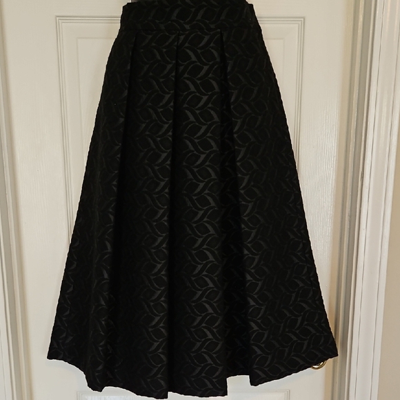Zara Black Patterned A-Line Skirt - Picture 1 of 8